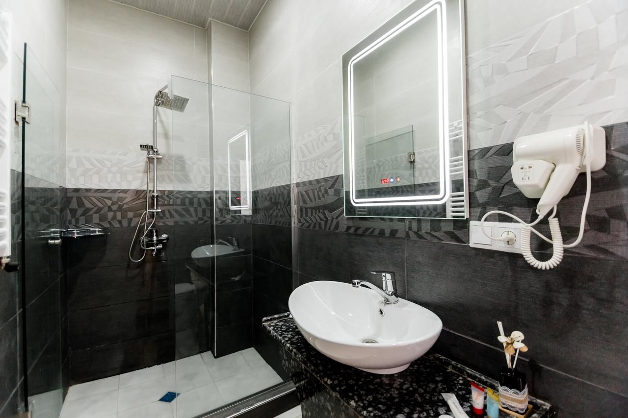 Отель Hotel Makona Тбилиси