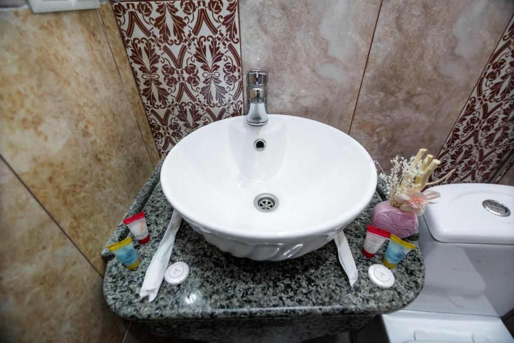 Отель Hotel Makona Тбилиси-67