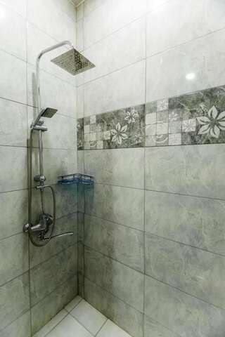 Отель Hotel Makona Тбилиси Семейный номер-9