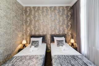 Отель Hotel Makona Тбилиси Семейный номер-11